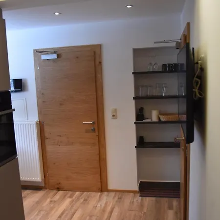 Gaestehaus Alpina 3*