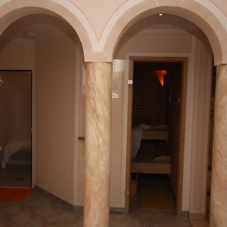 Gaestehaus Alpina Gæstehus 3*