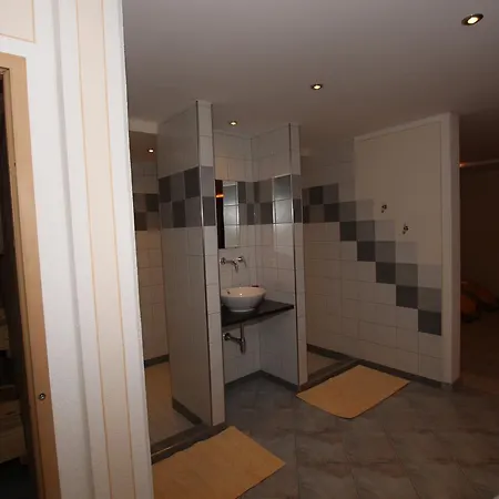 Gaestehaus Alpina St Anton am Arlberg